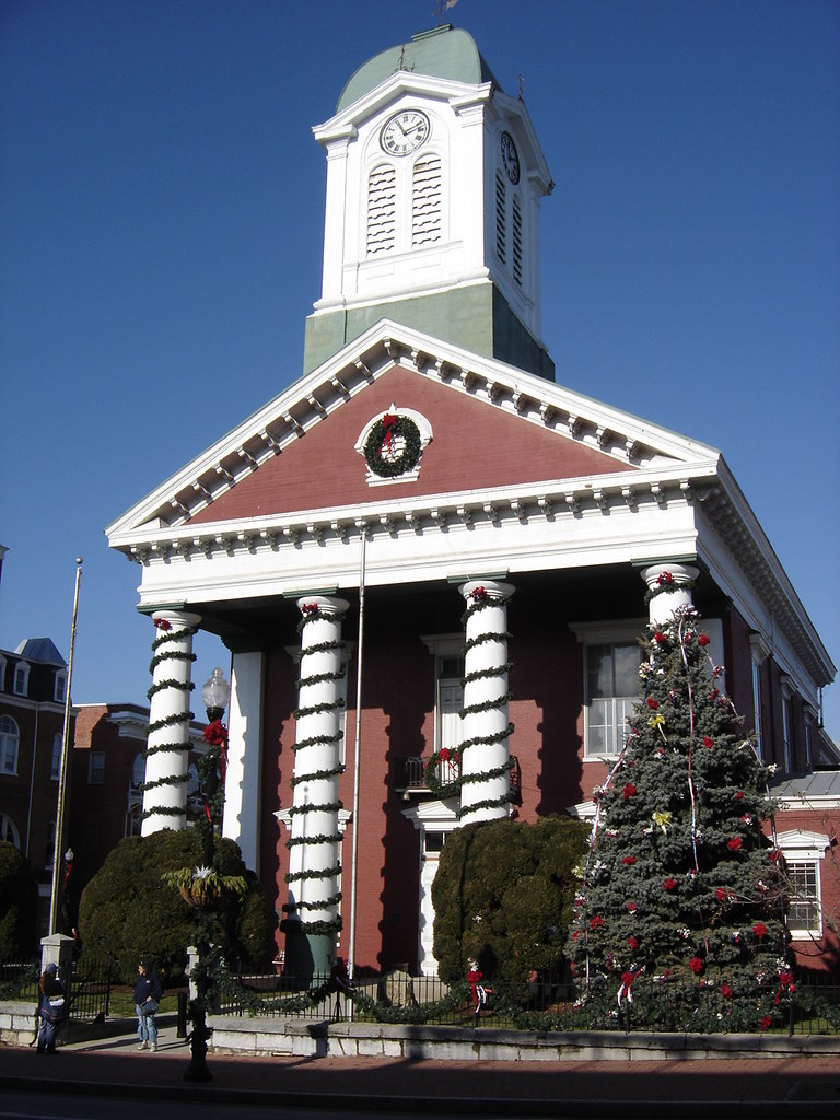 Charles Town, WV Jefferson County Courthouse a photo on Flickriver