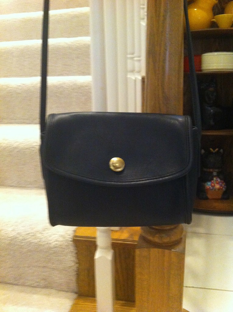 Vintage Coach bag (made in the USA) 20 at the Sunshine Sh… Flickr