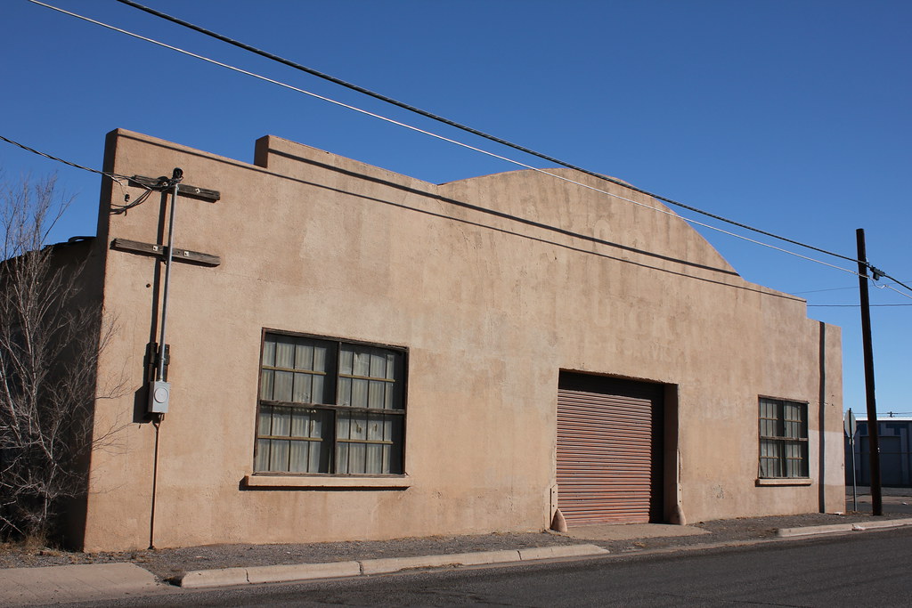Hotel Hidalgo (rear view) Lordsburg, NM The Hidalgo Gara… Flickr