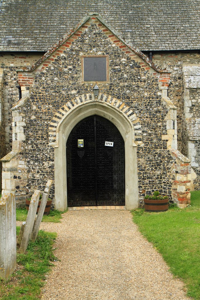 St Mary, Blundeston, Suffolk GWUK626 Uploaded for the Gue… Flickr