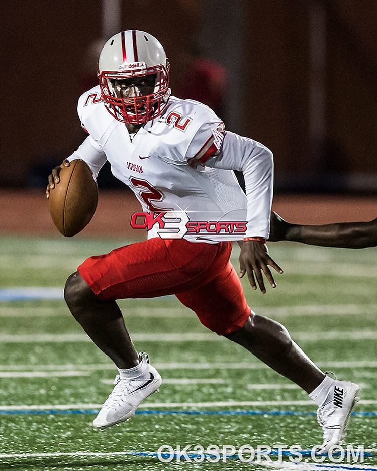 Judson's Julon Williams (2) looks downfield for an open pl… Flickr