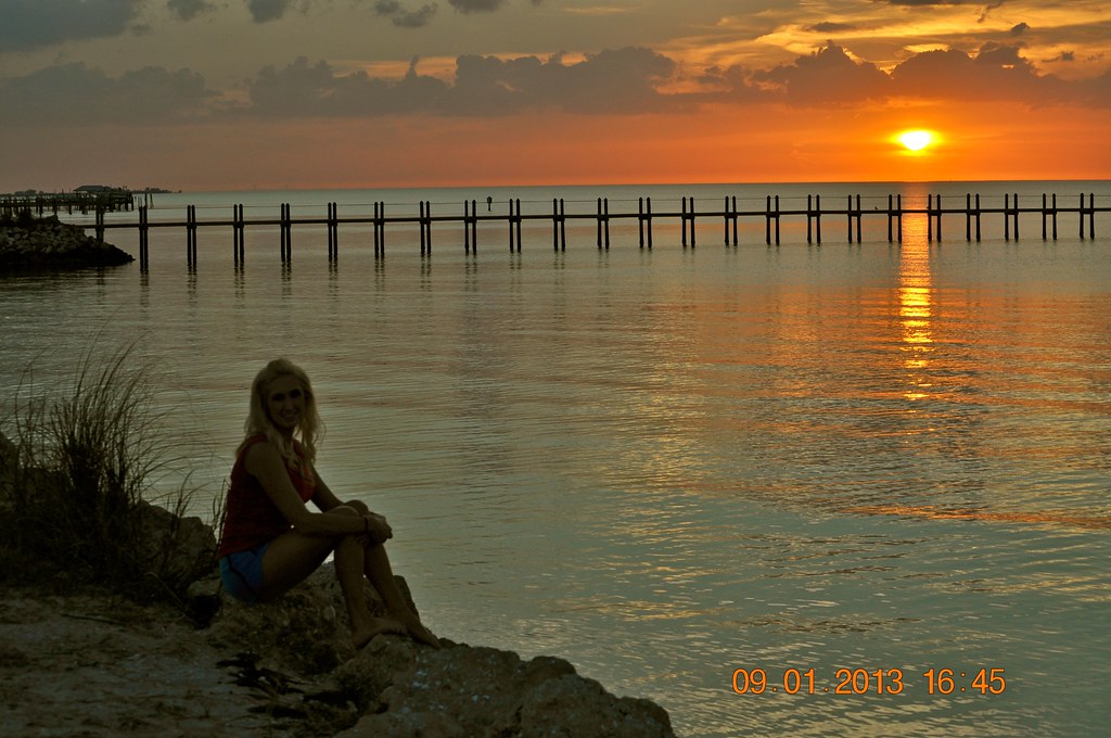 Sunset at Apollo Beach FL Manatee view center Apollo Beach… Flickr