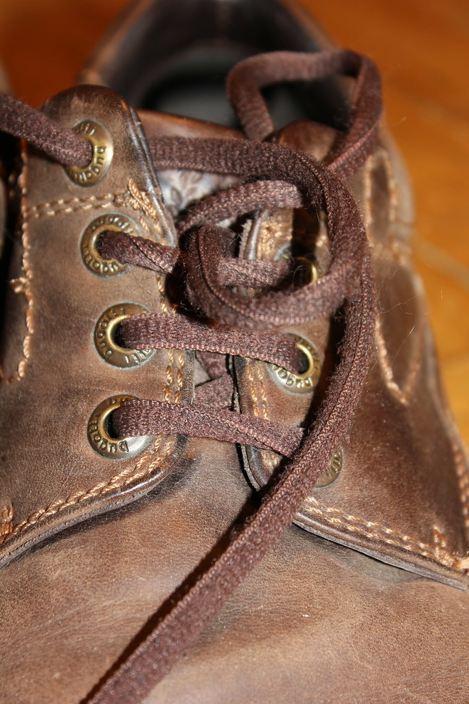 Loop di loop Maybe my shoelaces wouldn't always come loose… Flickr