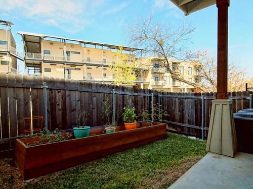 Courtyard OLYMPUS DIGITAL CAMERA Better Homes and Gardens Real