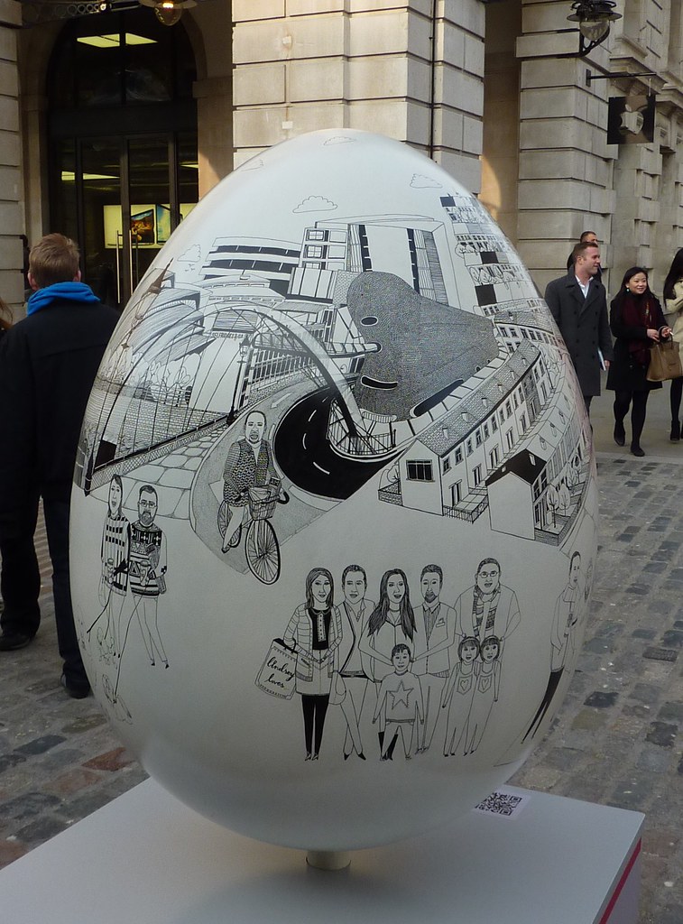 Eggs in the City blue_sparkly Flickr