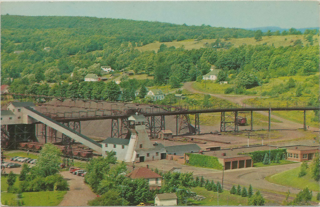 UP Wakefield MI MINING Industry IRON 1940s Michigan Mining… Flickr