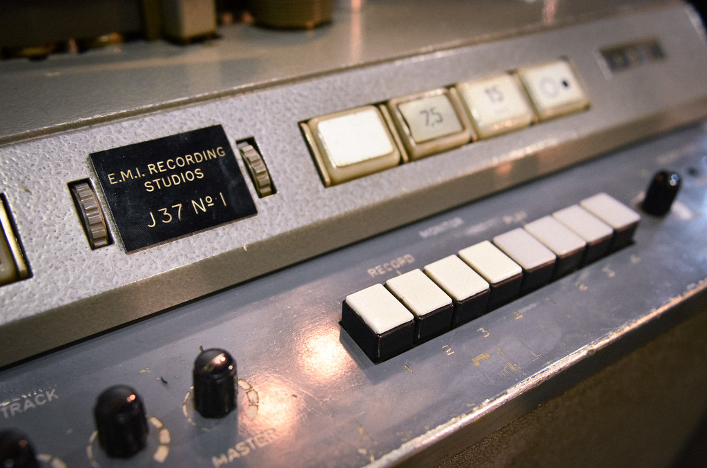 Studer J37 4Track Tape Recorder The majority of The Beatl… Flickr