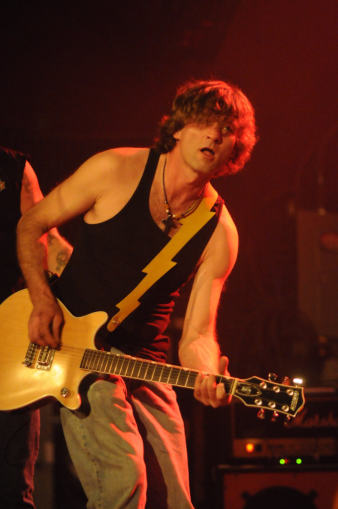 Alan *Malcolm* Towers with High Voltage Alan *Malcolm* Tow… Flickr