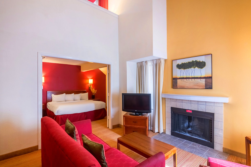 Cheap Motels in Lubbock, TX Get complete direction details… Flickr