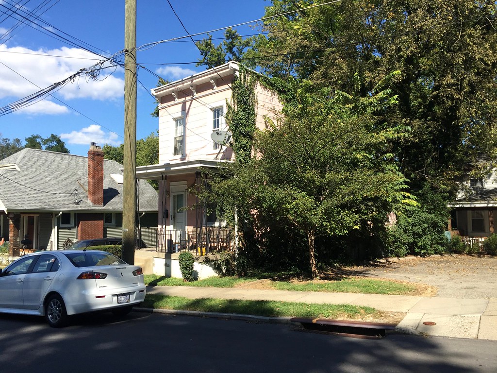 Ruther Avenue, Clifton, Cincinnati, OH Warren LeMay Flickr