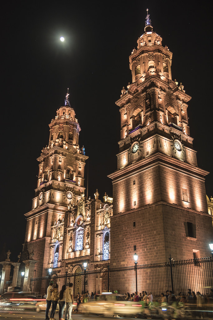 Catedral de Morelia TOUR POR MORELIA MICHOACAN AURELIANO ALVAREZ