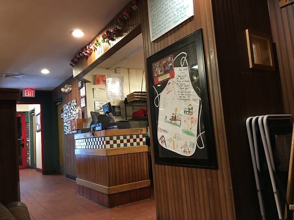 Concord, NH Pizza Hut Counter Austin Dodge Flickr