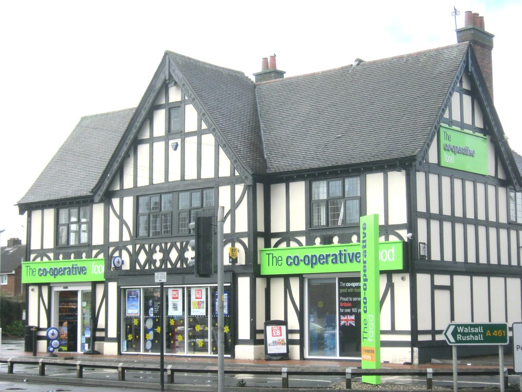 LICHFIELD ROAD {MIDCOUNTIES} (Lichfield Rd, Shelfield, Wal… Flickr