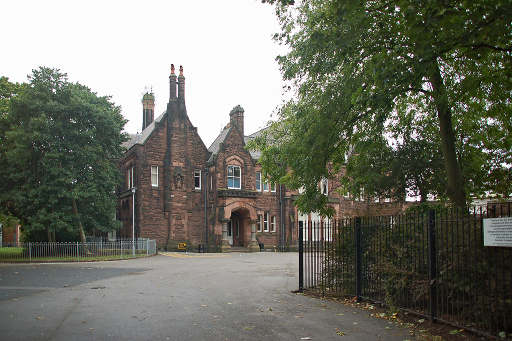 Quarry Bank School Quarry Bank High School, Harthill Road,… Flickr