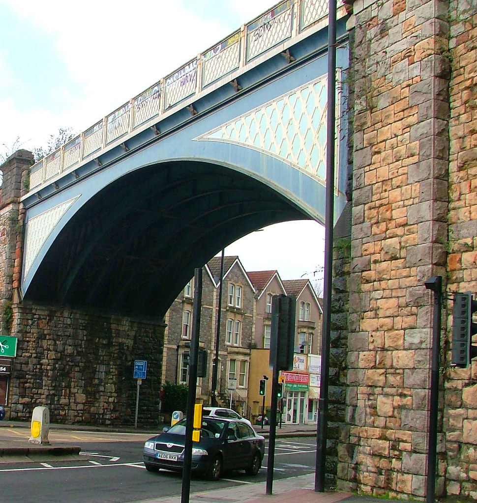 Cheltenham Road The railway arch. hairnicks Flickr