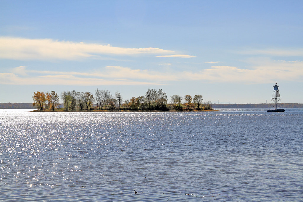 Vue sur l’île Dixie (Dorval) Photo Denis Tremblay Flickr