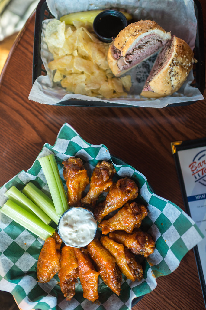 BarBill Tavern East Aurora NY I made sure to eat a few sa… Flickr