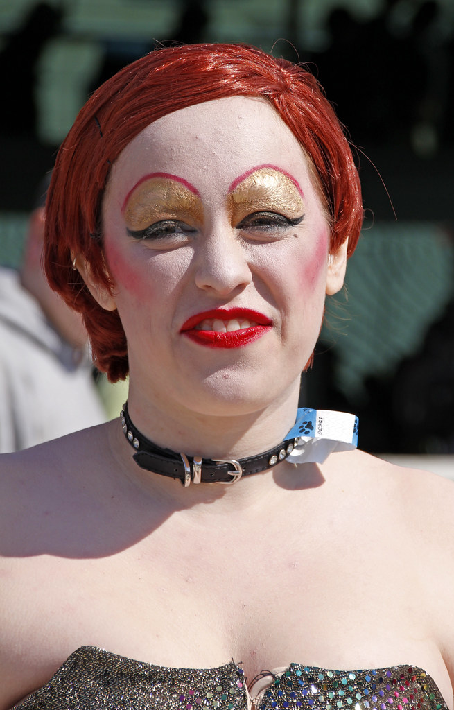 2013 HorrorHound Weekend Columbia (Little Nell) Sharonvi… Flickr