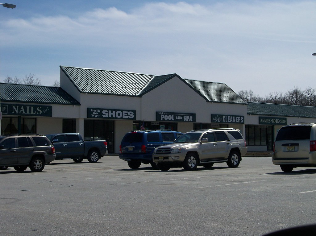Jamesway/ Ames Sussex, NJ 205 Rt. 23; would have closed … Flickr