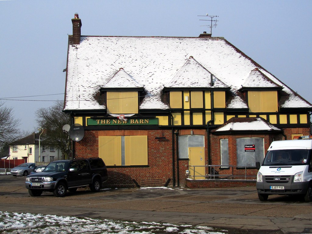 Chelmsford, The New Barn Public House The New Barn Public … Flickr