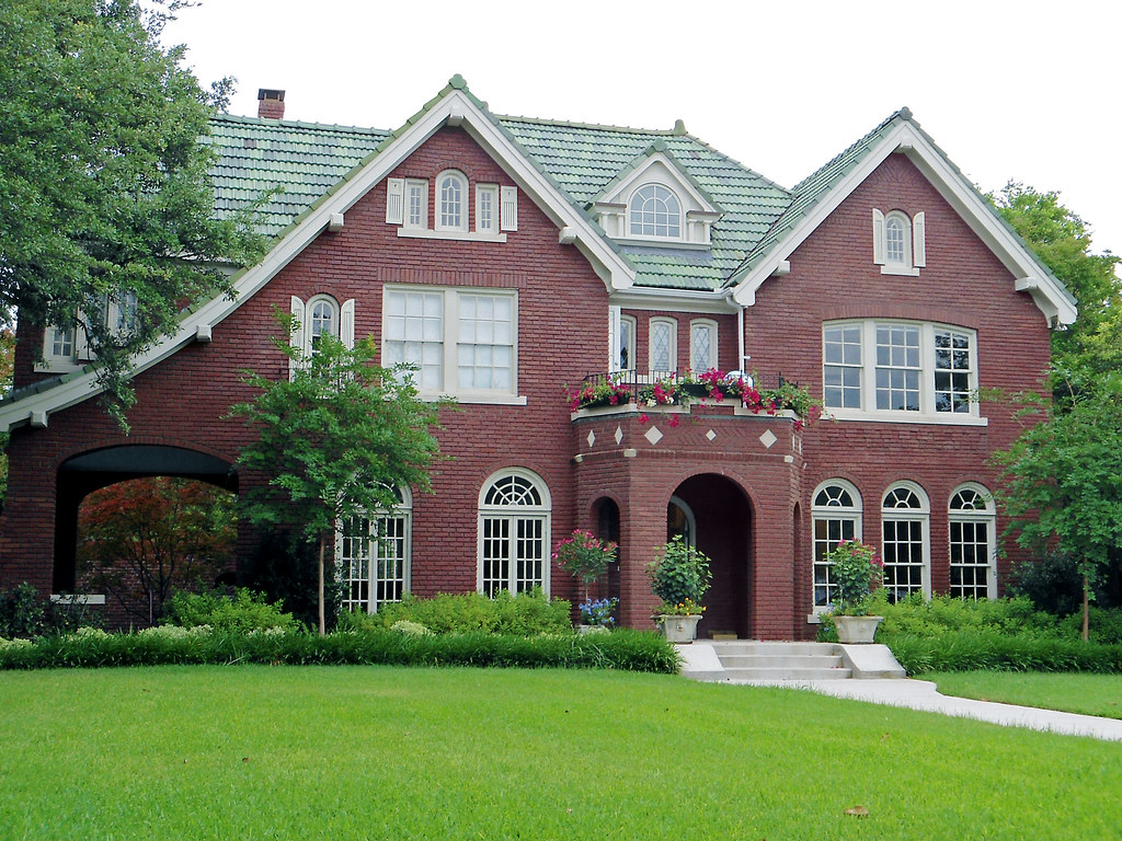 Brick House with Tile Roof, Swiss Avenue, Dallas House wit… Flickr