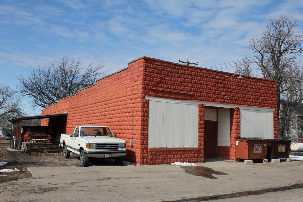 Downtown Building Beaver Crossing, NE Complete with a 19… Flickr