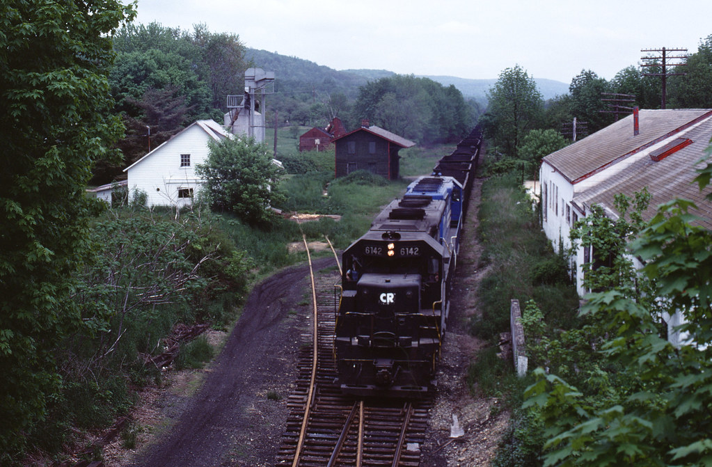 Port Murray, NJ. Westbound train on the former DL&W 'Old M… Flickr