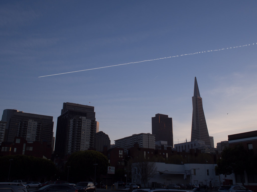 Plane Trail Over San Francisco Eugene Kim Flickr