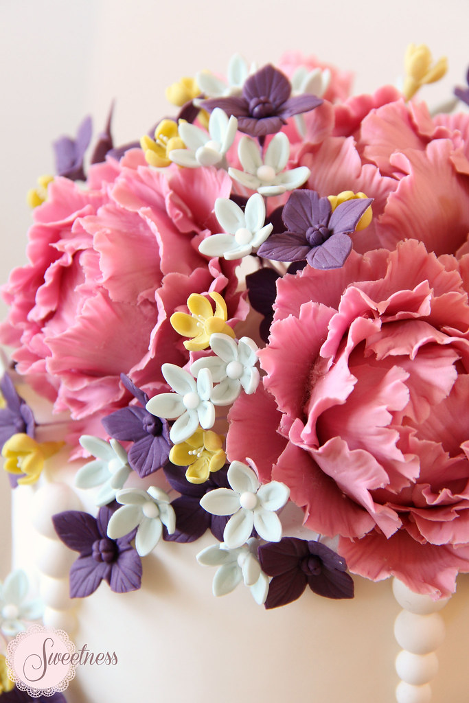Peony sugar bouquet. www.sweetne… Flickr