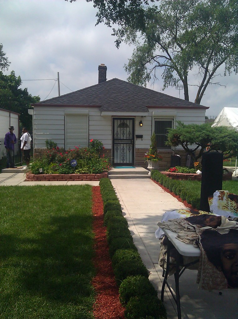 2300 Jackson St. Gary, In 2 adults and 9 children in this … Flickr