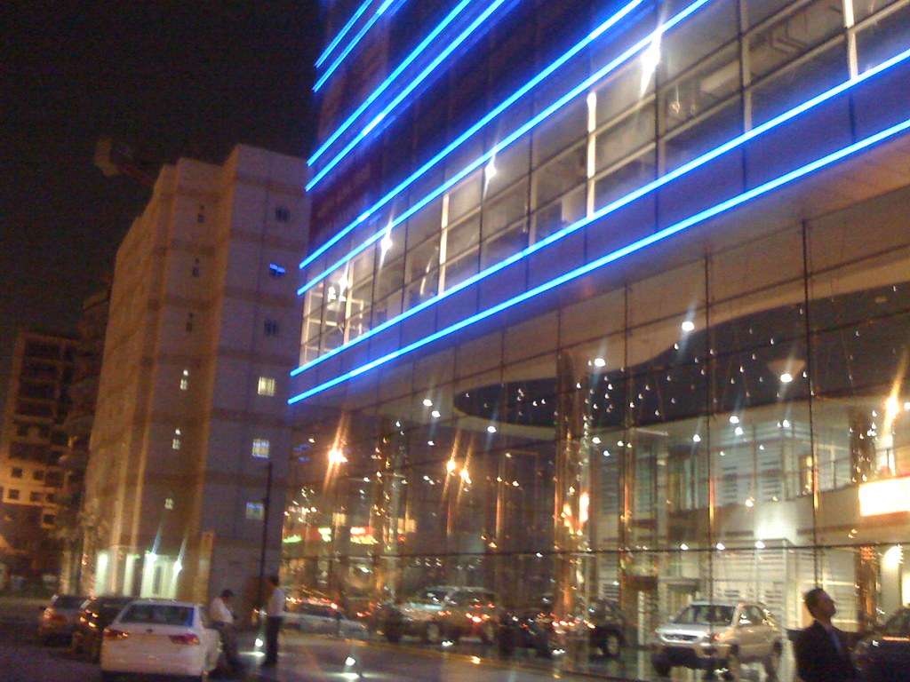 New KIA Showroom Qatar CRR_GM Flickr
