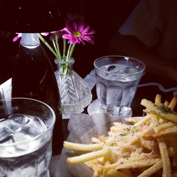 Truffle fries!!! It has to be PS Cafe! truffle pscafe t… Flickr