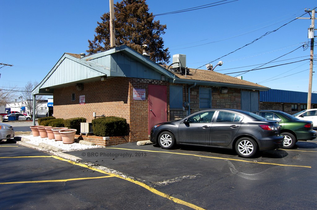 Oak Lawn Restaurant Oak Lawn, ILL I'm not sure what this… Flickr