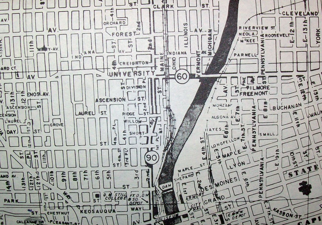 Des Moines, IA (April 1958) Map by MAPCO. davecito Flickr