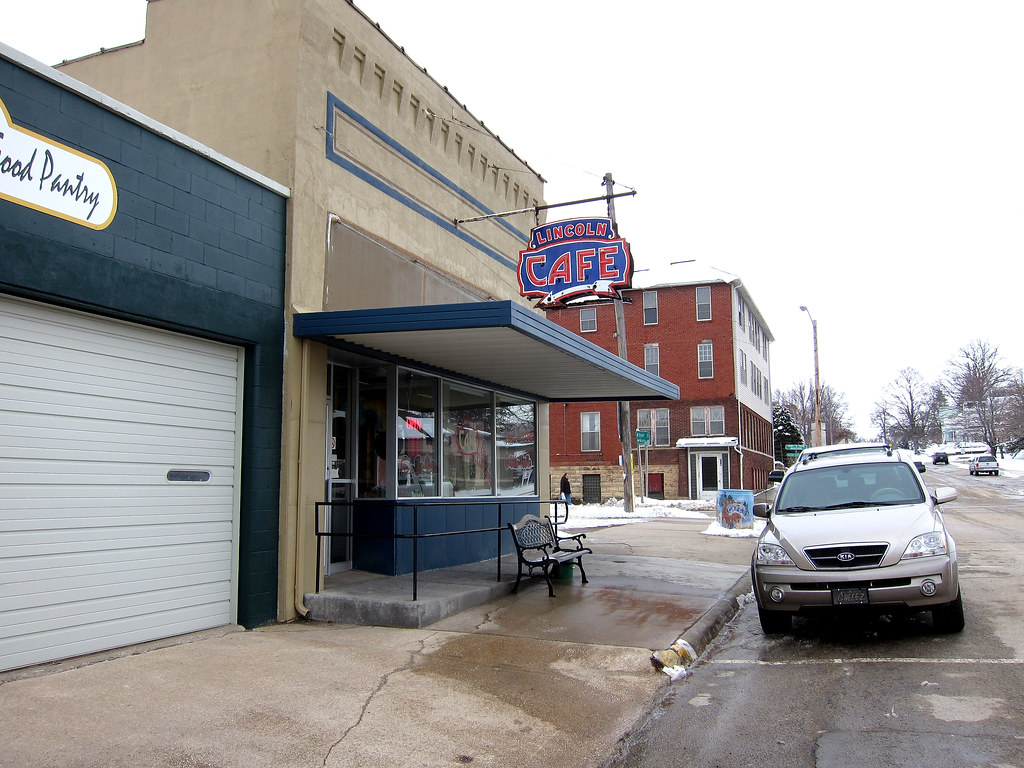 Lincoln Cafe Restaurant in Belle Plaine Iowa 22813 10 Flickr