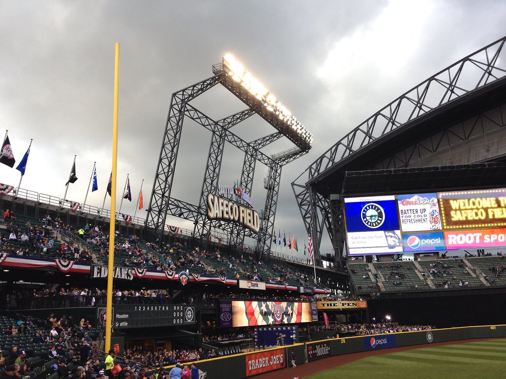 Mariners Opening Night 2013 Dave Sizer Flickr