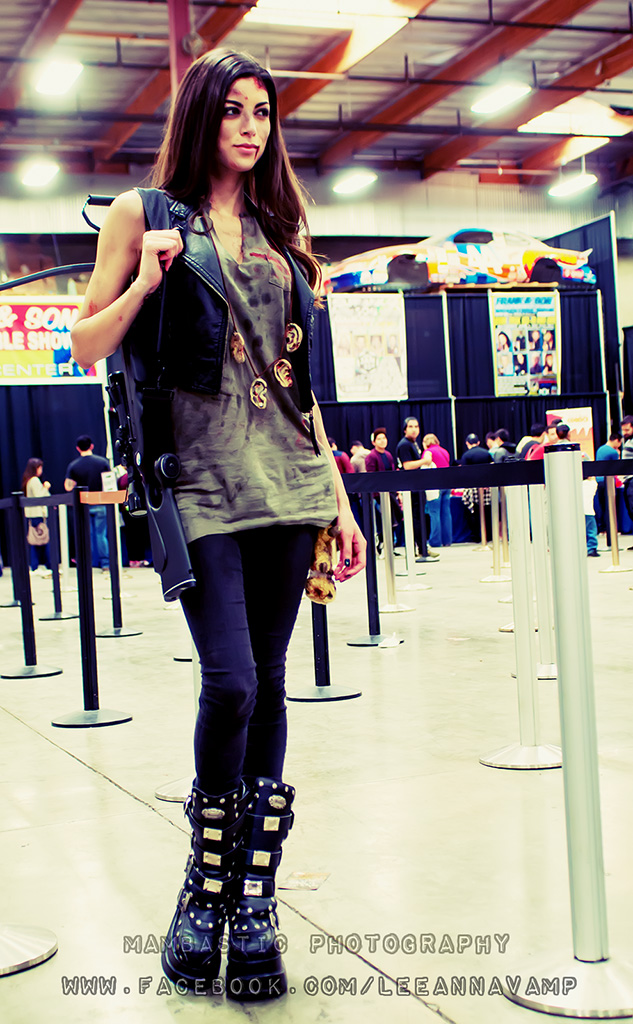 Cosplay Con 2013 - VAMPTRESS LeeAnna Vamp | Walking Dead cos… | Flickr