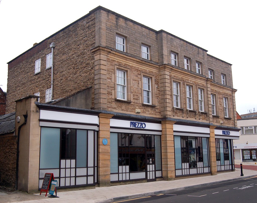 Old Sarum House, Yeovil Old Sarum House, Princes Street, w… Flickr