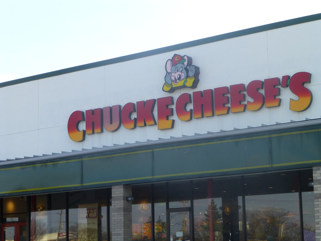 Chuck E Cheese's in Parma, Ohio a photo on Flickriver