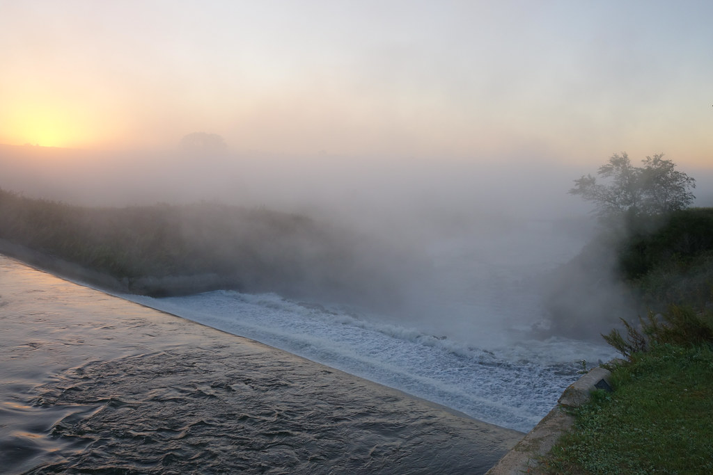 Tolna Dam Misty Sunrise Flickr