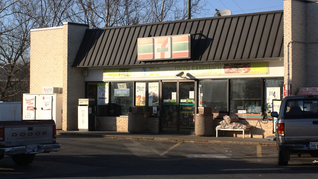 7Eleven Broadway, Virginia 2013. drpep Flickr