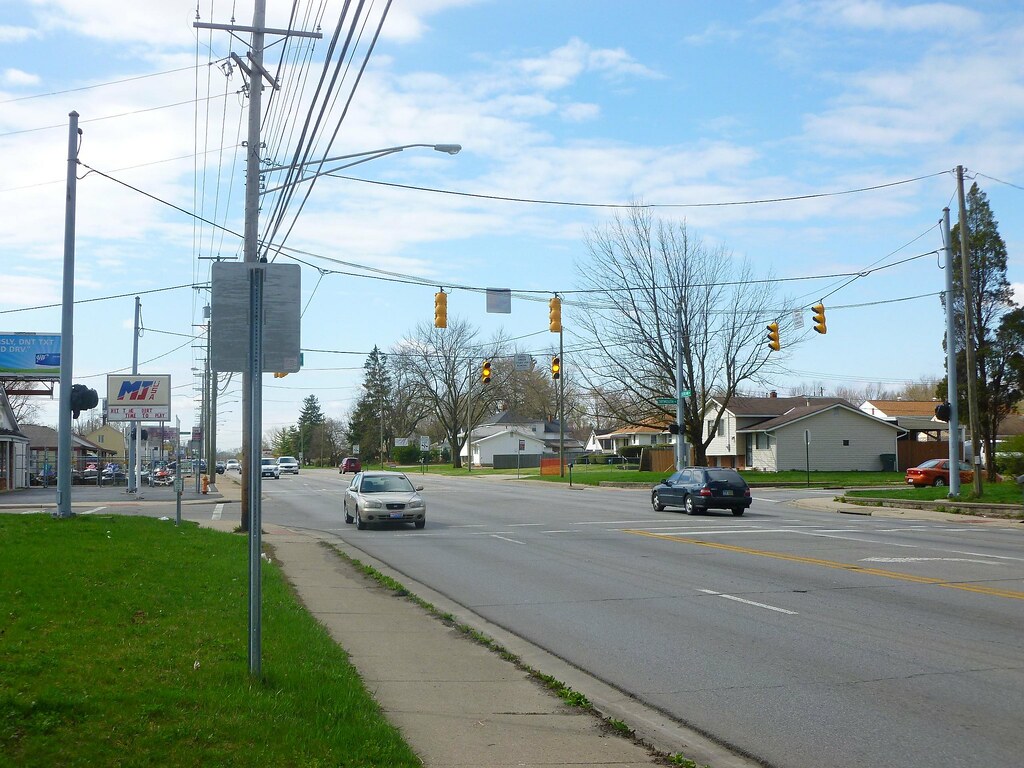 01clevetaynorth_0413 Cleveland Ave. and Taymouth Rd./North… Flickr