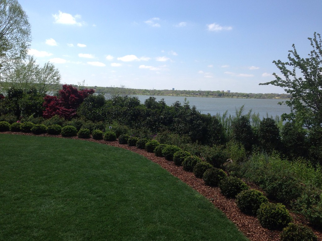 View of White Rock Lake from the Dallas Arboretum Daniel M. Hendricks