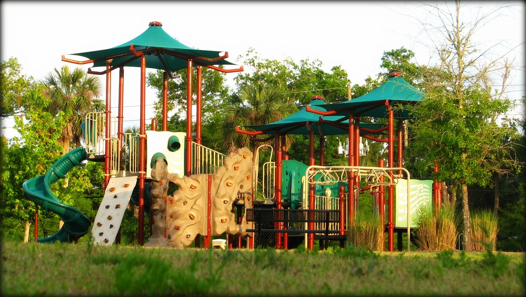 Howell Branch Preserve Howell Branch Preserve is a 10.38a… Flickr