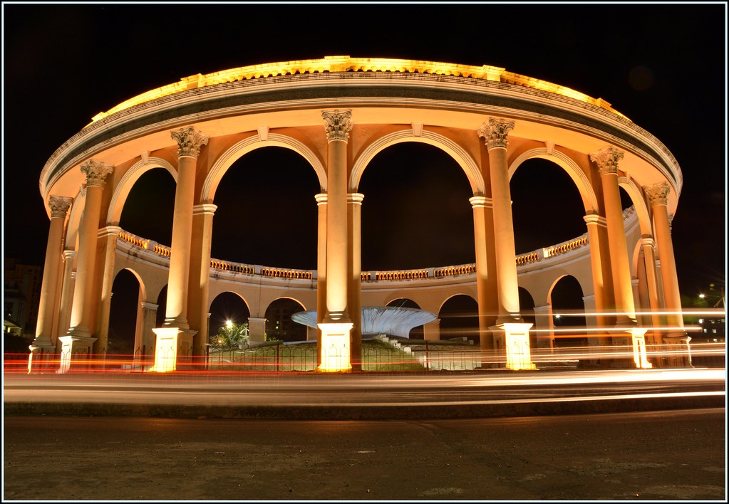 Utsav Chowk,KhargharNavi Mumbai. Light Trail & long expos… Flickr