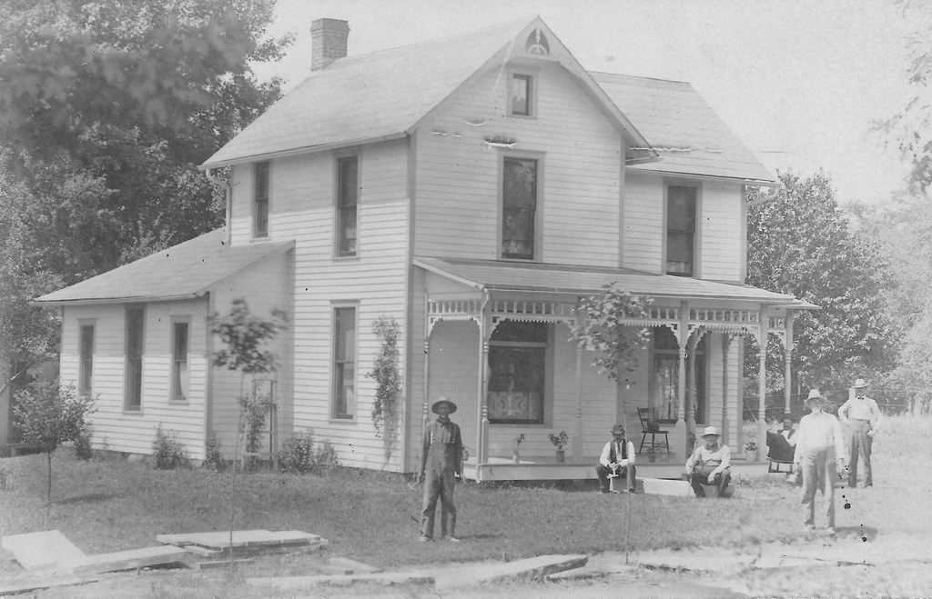 Residence, Thornville, Ohio Perry County Historical and Cultural Arts