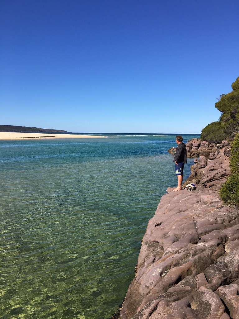 This is the life ! Fresh oysters off the rocks & fishing f… Flickr