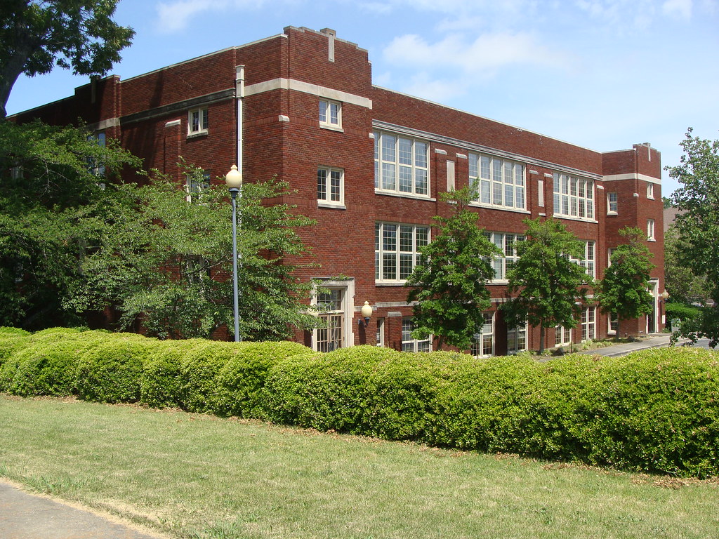 Woodstock Avenue SchoolAnniston, Al. Built 1922 Restore… Flickr