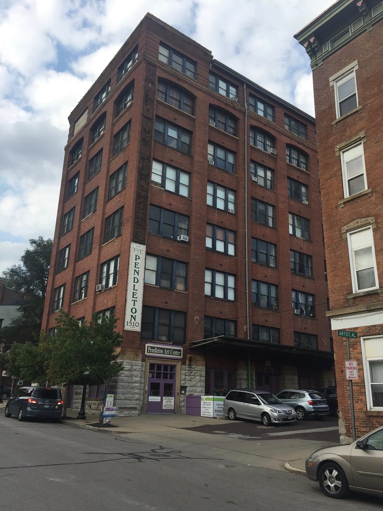 Pendleton Art Center, Pendleton, Cincinnati, OH This massi… Flickr