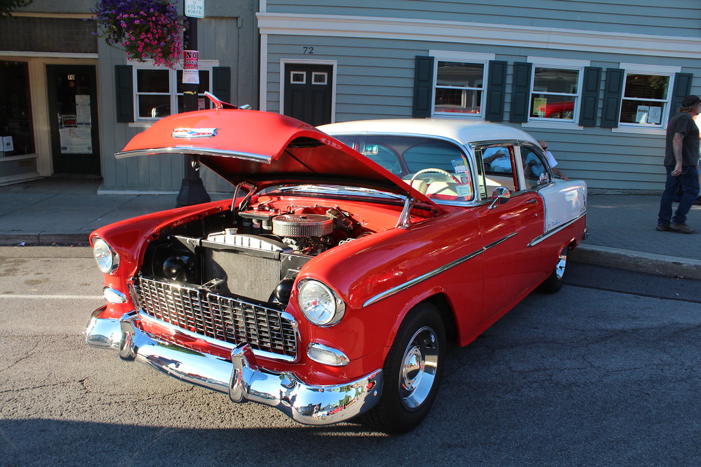 Akron Cruise Mopsar Night 024 Gary Swiatowy Flickr